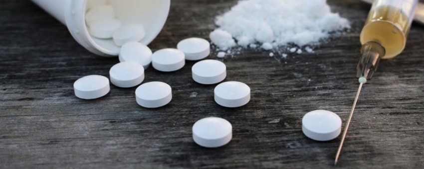 همه چیز درباره کاربرد و عوارض داروی متادون