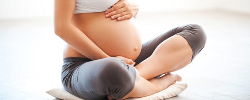 بیماری هایی که در اثر چاقی مادر به وجود میآید