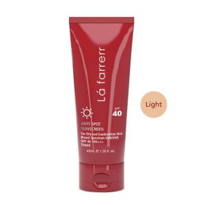 کرم ضد آفتاب رنگی SPF40 پوست چرب لافارر ضد لک 40 میلی لیتر