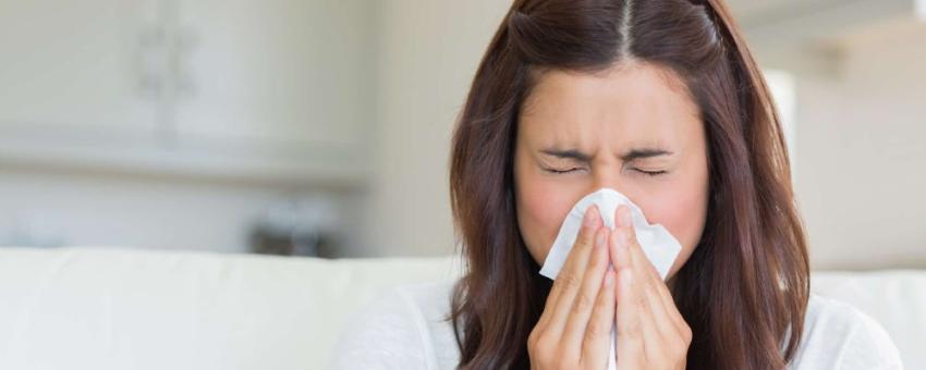 چرا مدام سرما میخوریم؟ مهمترین دلایل آن را بشناسید