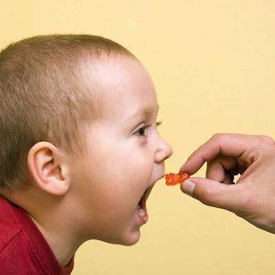 بهترین زمان مصرف مولتی ویتامین برای کودکان را میدانید؟