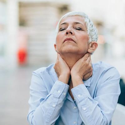 گرگرفتگی یائسگی را چگونه کاهش دهیم؟